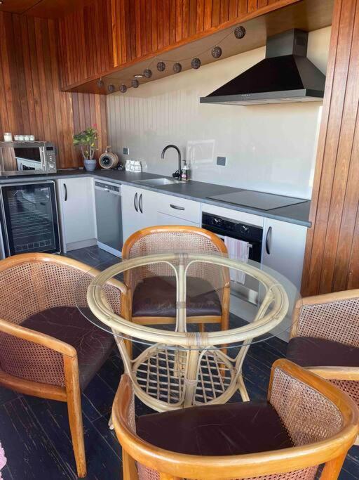 Ferienwohnung Amaroo With A View Set On A 50 Acre Hobby Farm Collinsvale Exterior foto