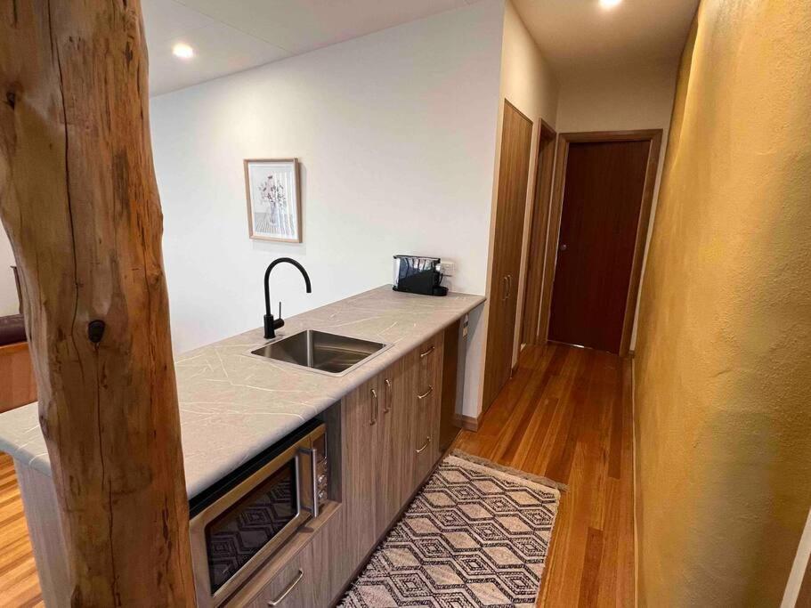 Ferienwohnung Amaroo With A View Set On A 50 Acre Hobby Farm Collinsvale Exterior foto