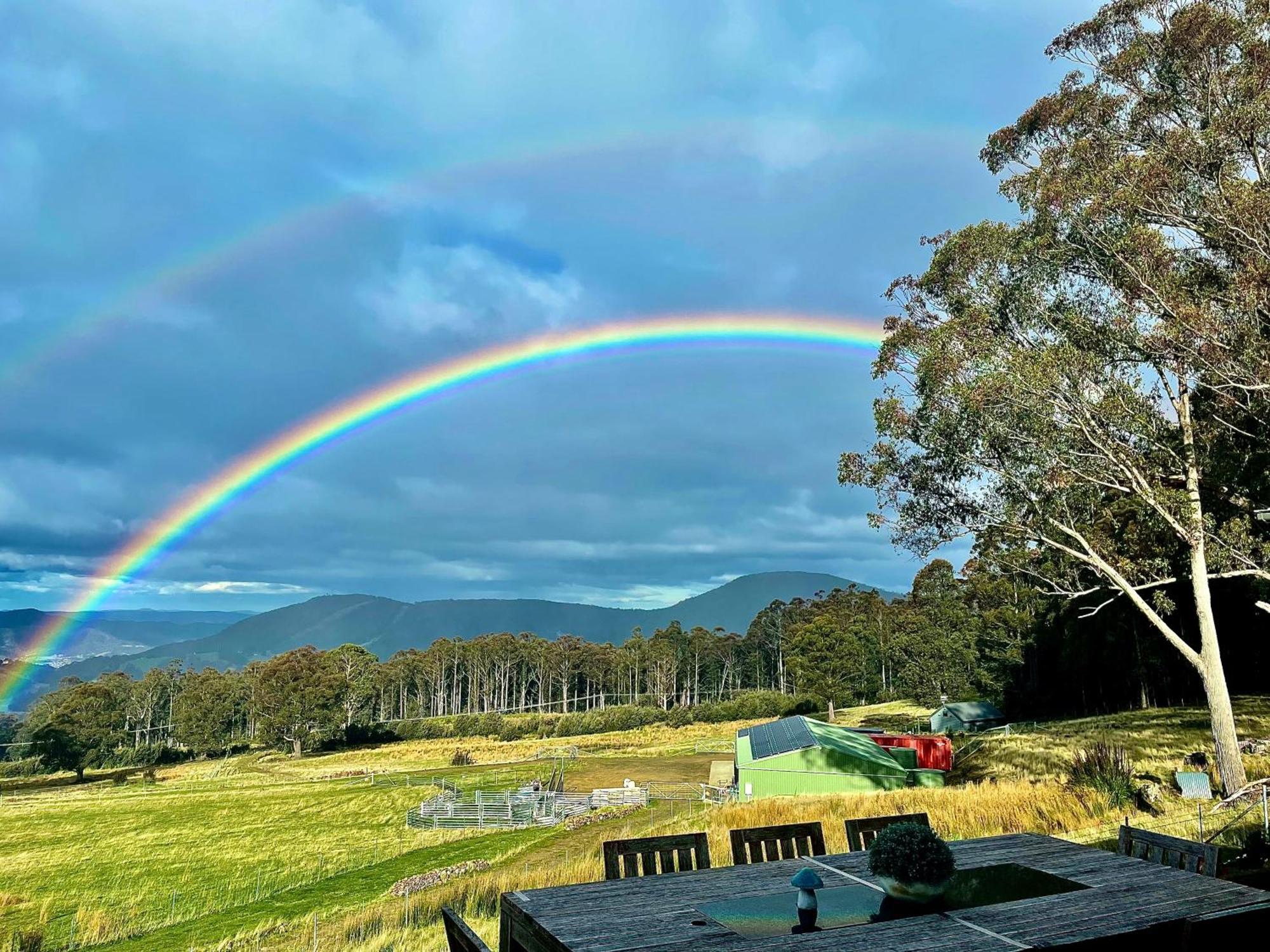 Ferienwohnung Amaroo With A View Set On A 50 Acre Hobby Farm Collinsvale Exterior foto